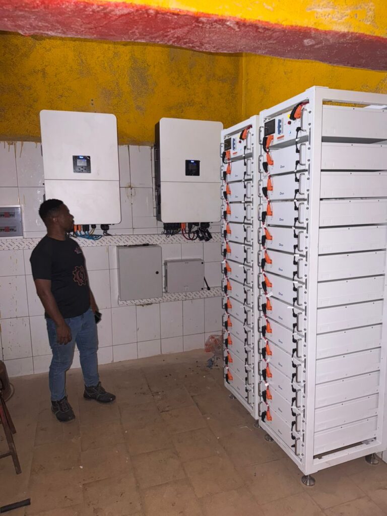 Installation d’une centrale solaire de 1,2MW pour l’entreprise SAK au Mali